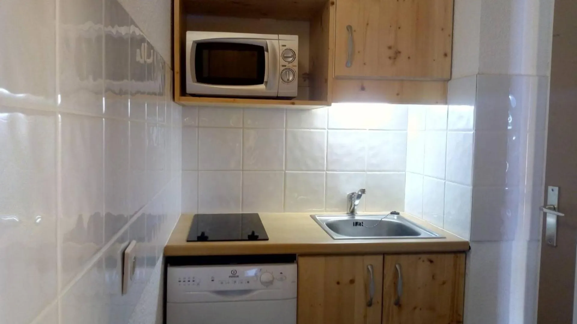 Charmant Appartement Meribel Mottaret, 5 Pers, Acces Piste, Proche Commerces - Fr-1-355-178 0*,